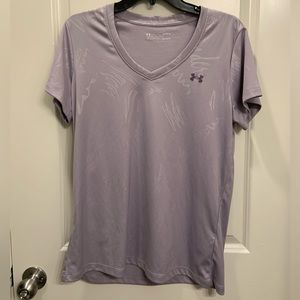 Under Armour lavender HeatGear loose fit t-shirt, size L
